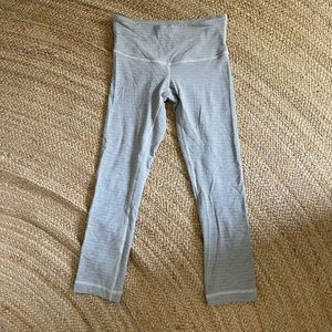 Lululemon crop leggings
